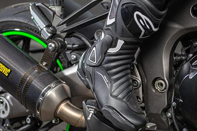 Les bottes Alpinestars SMX-6 V2