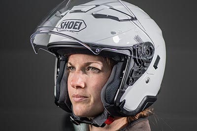 Le casque Shoei J-Cruise II