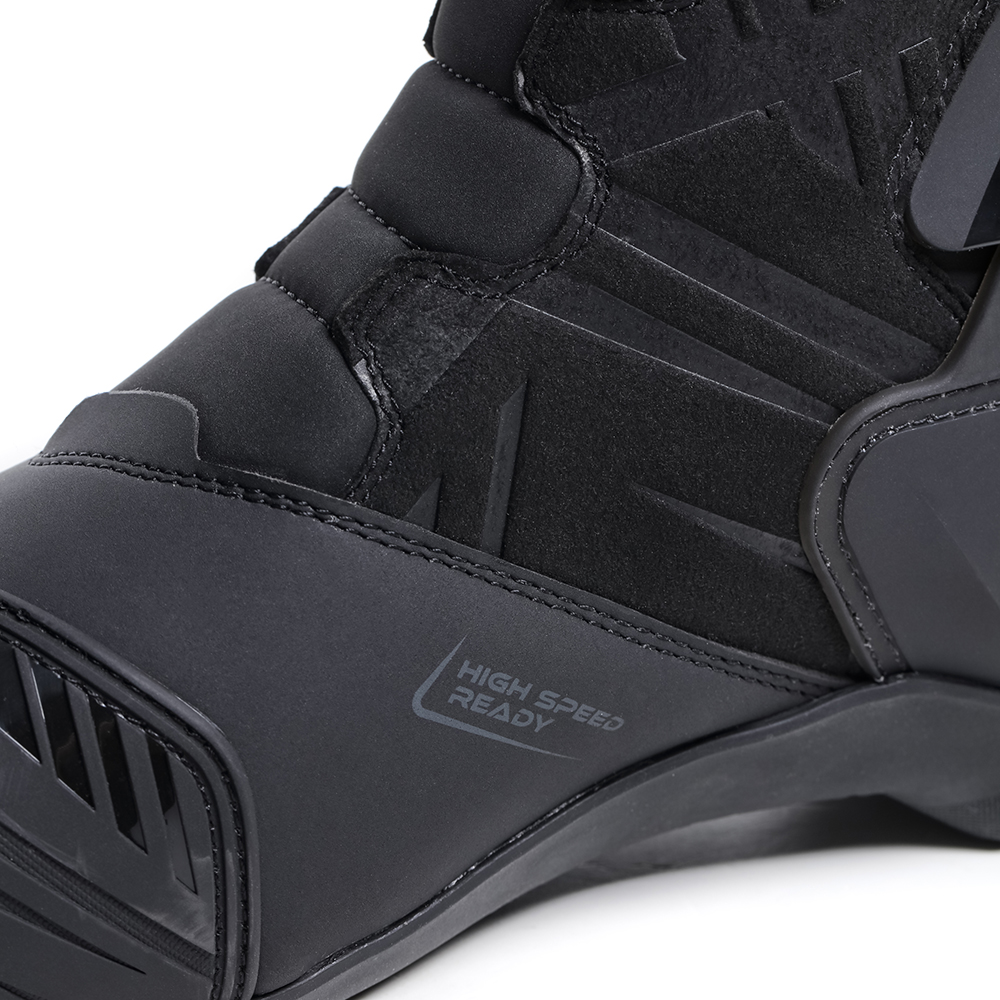 Bottes S-TR1